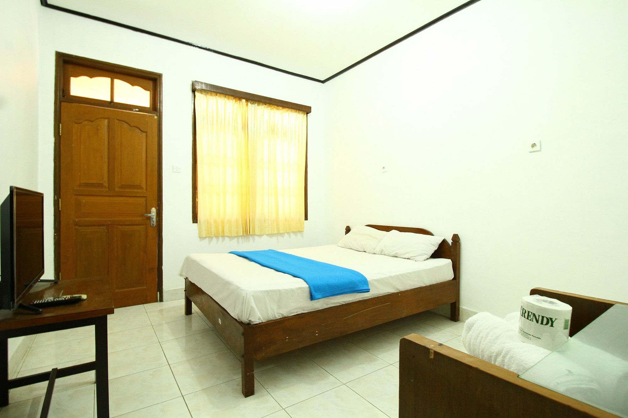 Dua Dara Inn Kuta Легиан Экстерьер фото